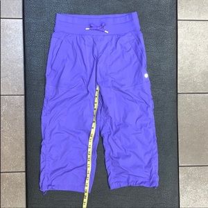 Lululemon NWOT 10” HR Purple Dance Studio Crop 6